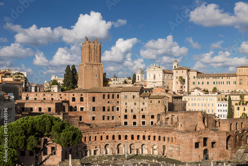 Obraz na płótnie Trajan's Market is the ruins of commercial buildings on Trajan's forum in Rome, built in 100-112 by Apollodorus of Damascus. Italy, view from above. Italy w salonie