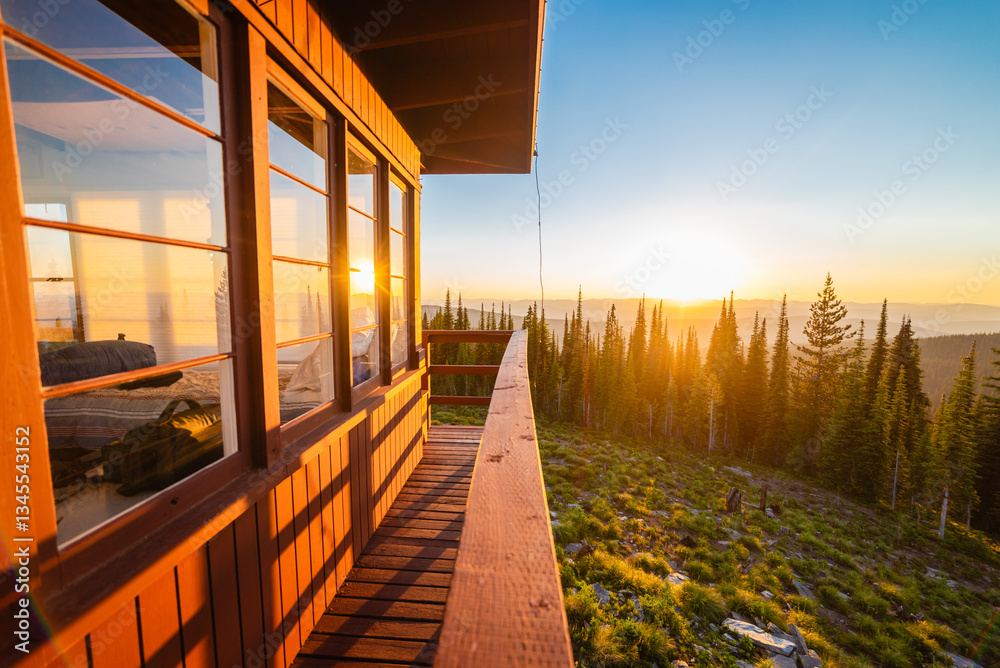Obraz premium Last Light On Fire Tower Windows