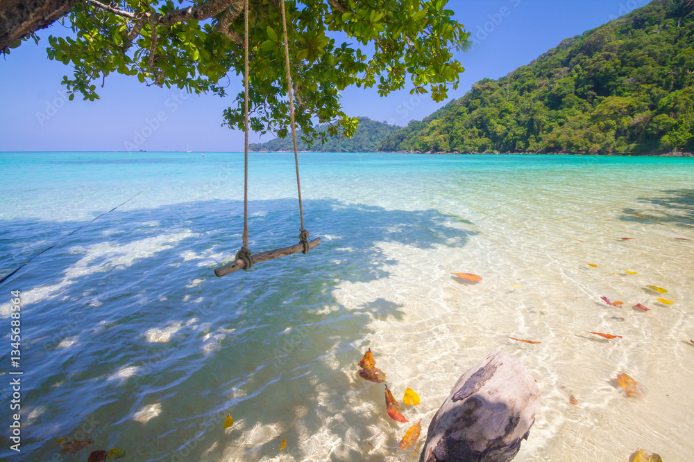 Fototapeta premium Surin Islands National Park (Moo Koh Surin) one of the most beautiful tourist and snorkeling destinations in Thailand. Enjoy crystal clear water and famous white sand beaches. Located in Phang Nga 