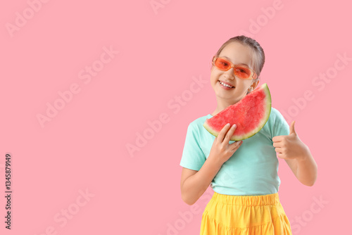 Happy little girl with slic...