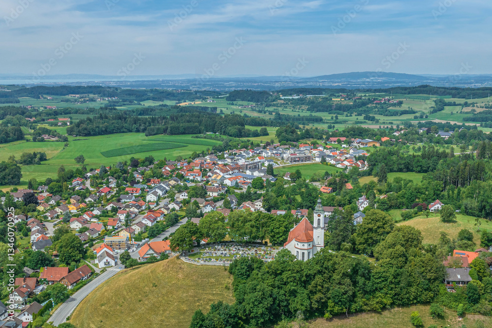 Die Gemeinde Bodnegg in Oberschwaben aus der Vogelperspektive