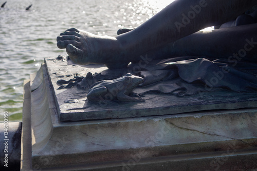 Wallpaper Mural sculpture in the park of the Palace of Versailles Torontodigital.ca