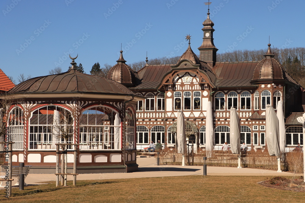Blickfang in Bad Salzungen; Gradierwerk Mittelbau und Pavillon