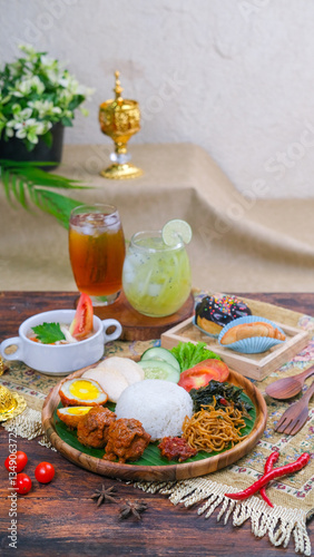 various types of traditional Ramadan and Eid mubarak dishes