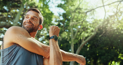 Foto Smile, man and stretching as runner outdoor with cardio exercise, endurance training and marathon