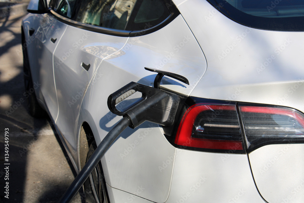 Fototapeta premium Voiture électrique en charge