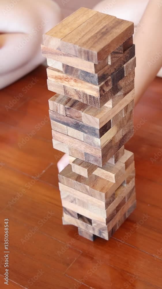 Jenga Game Progression and Collapse