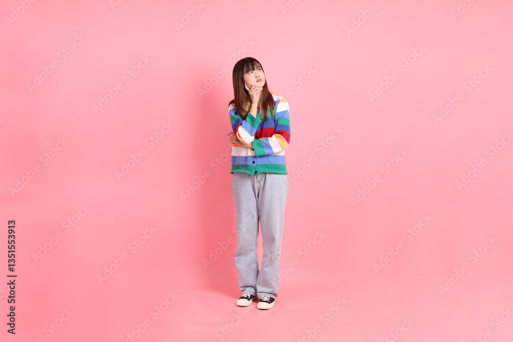 Naklejka premium 20s woman in winter clothes