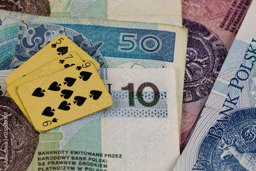 Playing cards on Polish Zloty banknotes