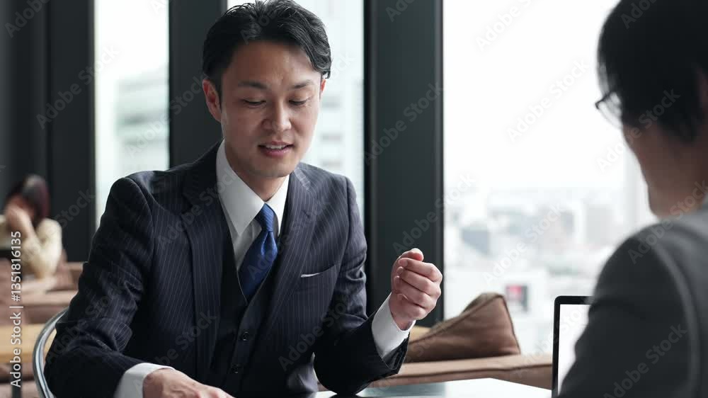 打ち合わせ、会議、面談、面接、説明、接客、提案、営業、ビジネス、オフィス、企業、受付、相談、商談、笑顔、案内、アドバイザー、ミーティング、ロビー、ポジティブ、楽しい、職場、同僚、スーツ、人材、日本人、ビジネスパーソン、男性、女性、会話、ビジネスマン、チームワーク、グループ、チーム、コンサルタント、コンサルティング、顧客、コーチング、指導、明るい、上司、部下、経営、ミドルエイジ、中年、教える、レクチ 打ち合わせ、会議、面談、面接、説明、接客、提案、営業、ビジネス、オフィス、企業、受付、相談、商談、笑顔、案内、アドバイザー、ミーティング、ロビー、ポジティブ、楽しい、職場、同僚、スーツ、人材、日本人、ビジネスパーソン、男性、女性、会話、ビジネスマン、チームワーク、グループ、チーム、コンサルタント、コンサルティング、顧客、コーチング、指導、明るい、上司、部下、経営、ミドルエイジ、中年、教える、レクチ