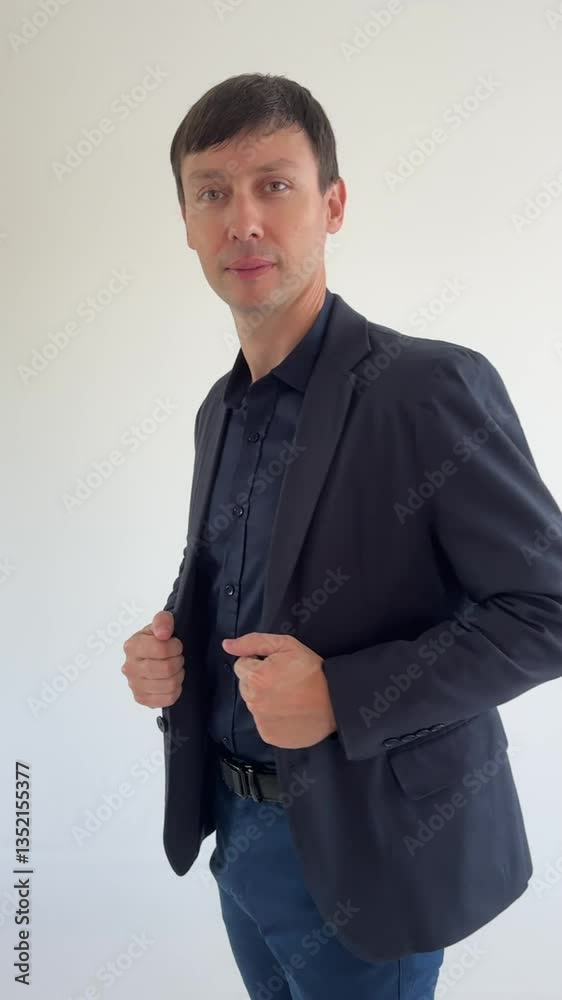 homem de negócios usando terno social 