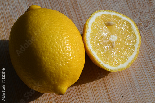 Obraz na płótnie lemons, fresh local produce. Sorrento, Italy w salonie