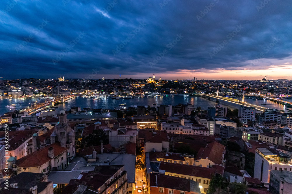 Naklejka premium Night aerial view of Golden Horn in Istanbul, Turkey