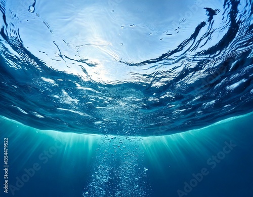 透明　水　水中からの視点　