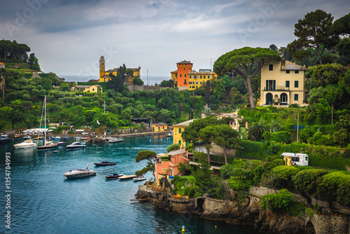Obraz na płótnie Spectacular bay of Portofino with anchored boats, Liguria, Italy w salonie