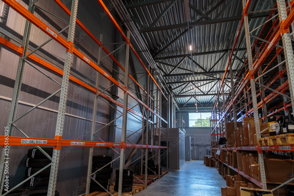Heating pipe system in the warehouse of the enterprise