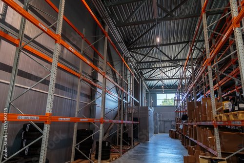 Heating pipe system in the warehouse of the enterprise