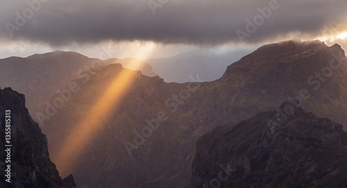 Obraz na płótnie Beautiful sunrise colors in the coastal area of the Madeira island wilderness w salonie