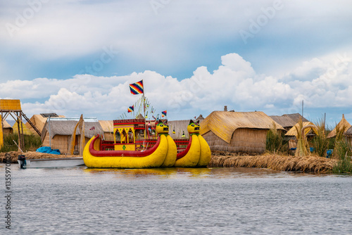 Obraz na płótnie reed boats at Uros Islands w salonie
