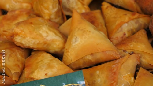 chicken patti samosa