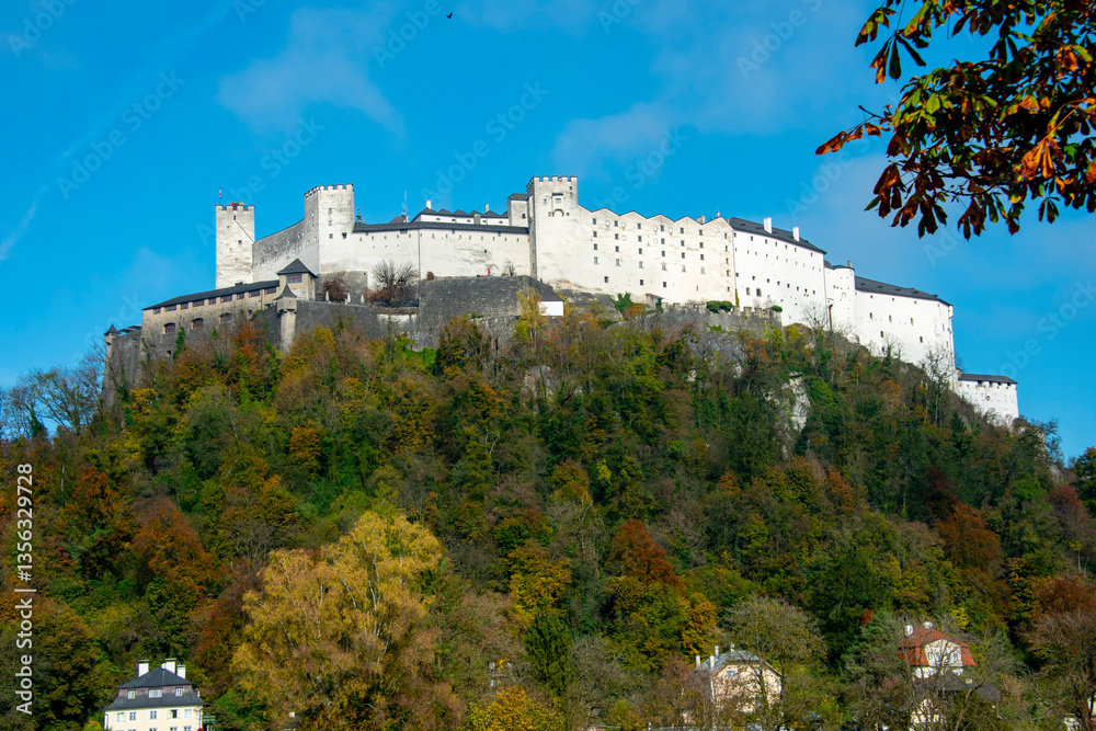 Obraz premium Medieval Hohensalzburg Castle - Austria