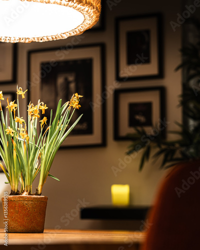 Wohnzimmer bei Nacht