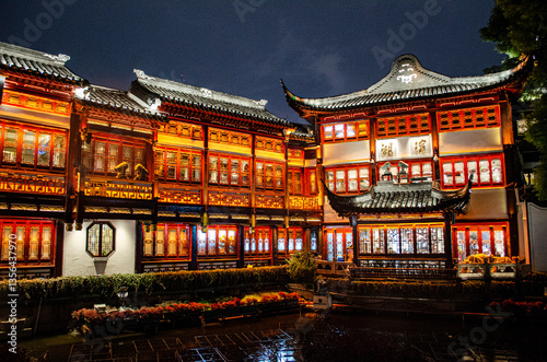 Photography chinese temple at night