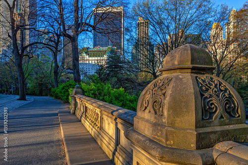 Obraz na płótnie Central Park in spring, early morning w salonie