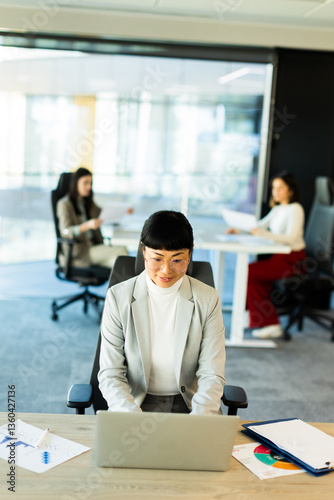 Professional Asian woman en...
