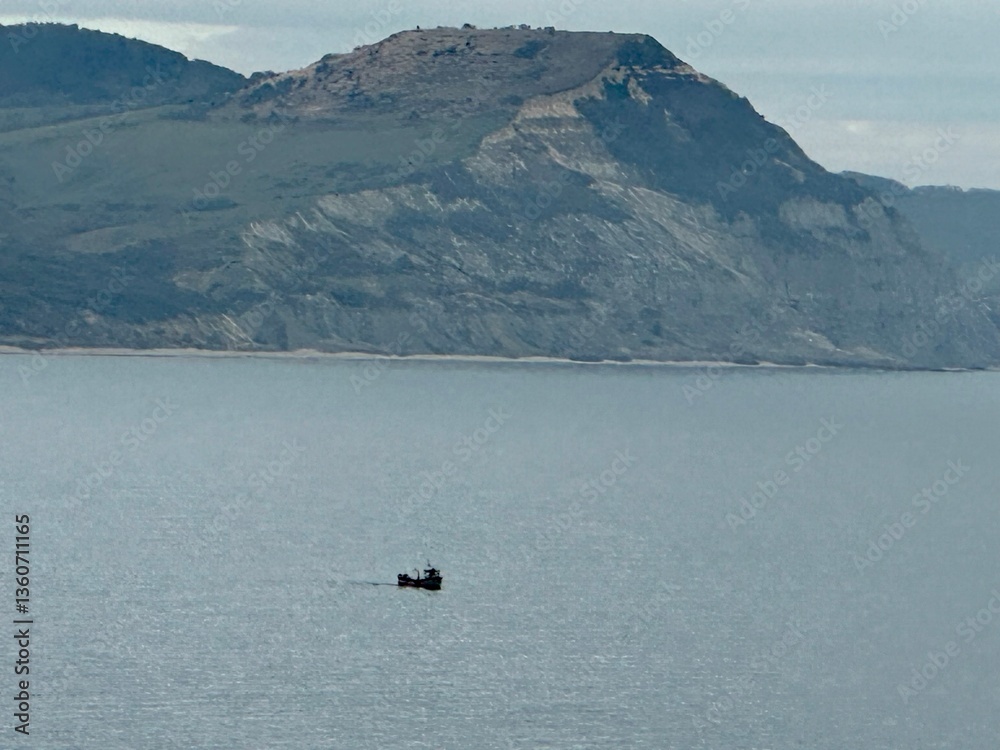 Fototapeta premium Jurassic coast fishing boat landscape 