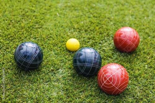lawn bowls balls