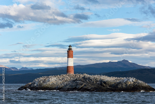 faro los iluminadores el fin del mundo en ushuaia argentina