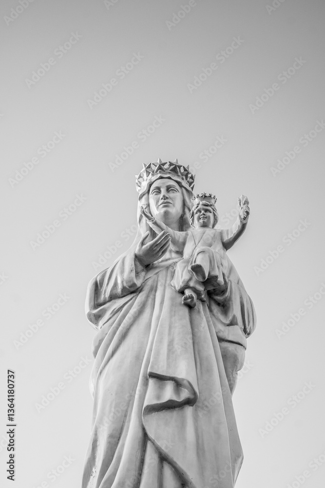 Obraz premium Madonna and Child Statue
