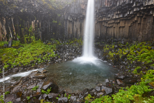 Obraz na płótnie Picturesque Svartifoss waterfall and basaltic columns. Southeast area. Iceland w salonie