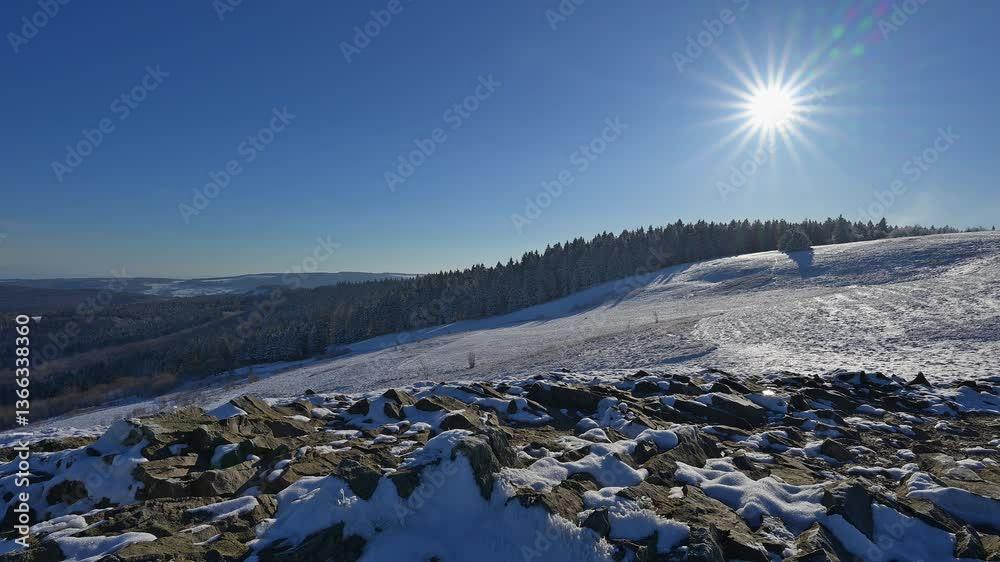 Wasserkuppe, Winterlandschaft, Sonne, blauer, Himmel, Gersfeld, Rhön, Hessen, Deutschland, Europa