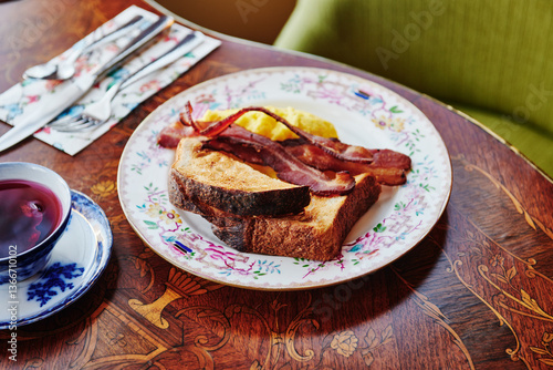 Wallpaper Mural Traditional American breakfast of eggs, bacon, and toast Torontodigital.ca