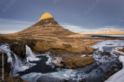 Kirkjufell mountain, Snaefellsnes Peninsula