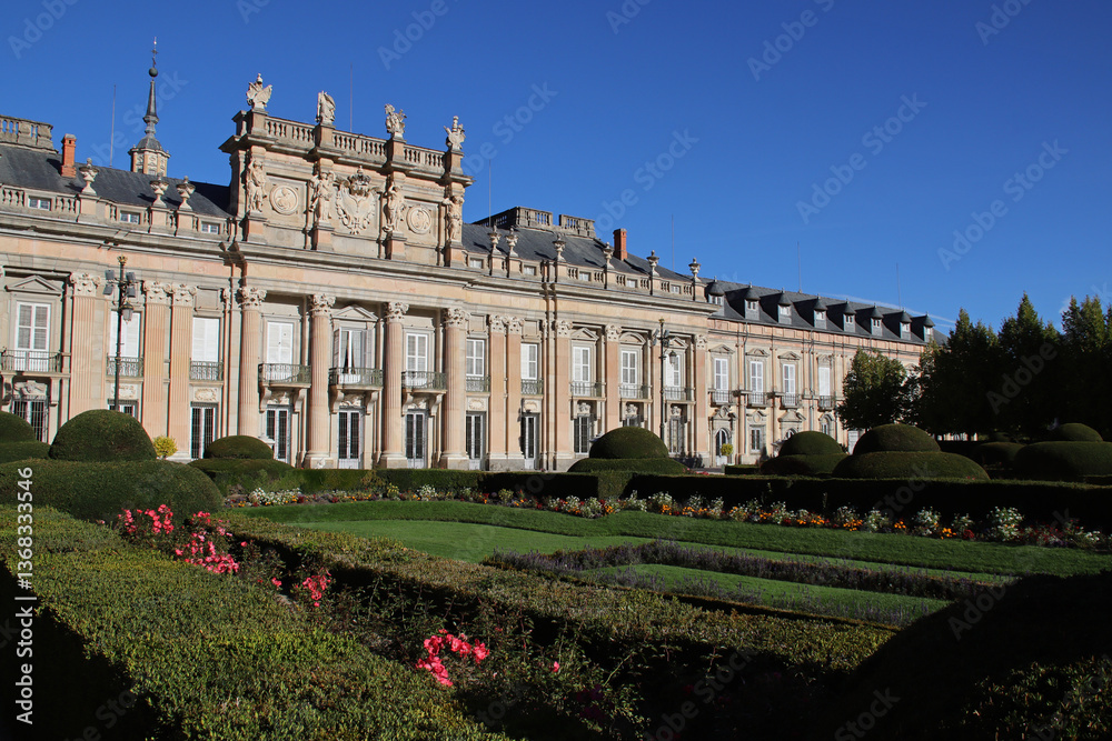 Fototapeta premium royal palace in san ildefonso in spain 