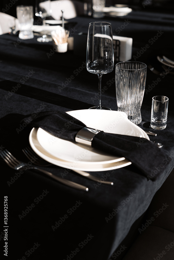 restaurant table setting