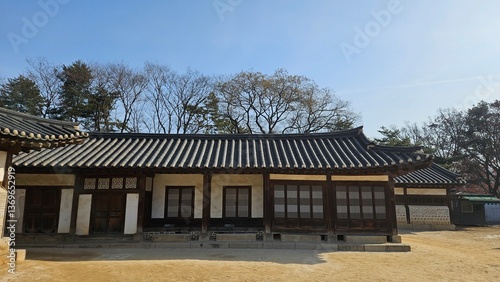 Wallpaper Mural Korean palace beautiful and quiet scenery Torontodigital.ca