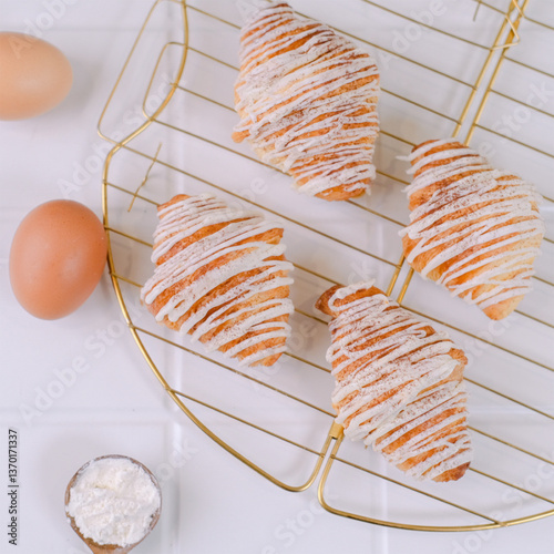 Mini Croissant Series, Mini Pastries Pastry 