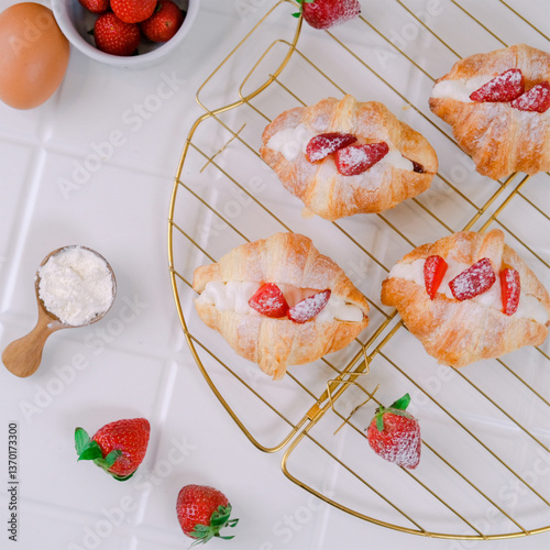 Mini Croissant Series, Mini Pastries Pastry 