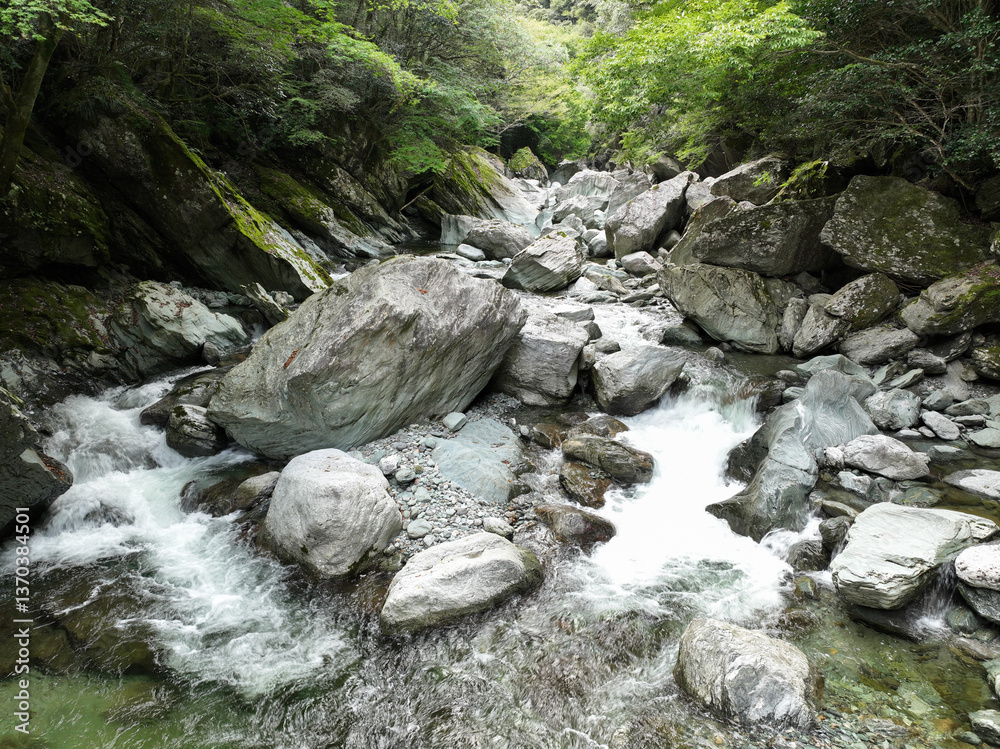 愛媛県西条市 三碧峡の風景