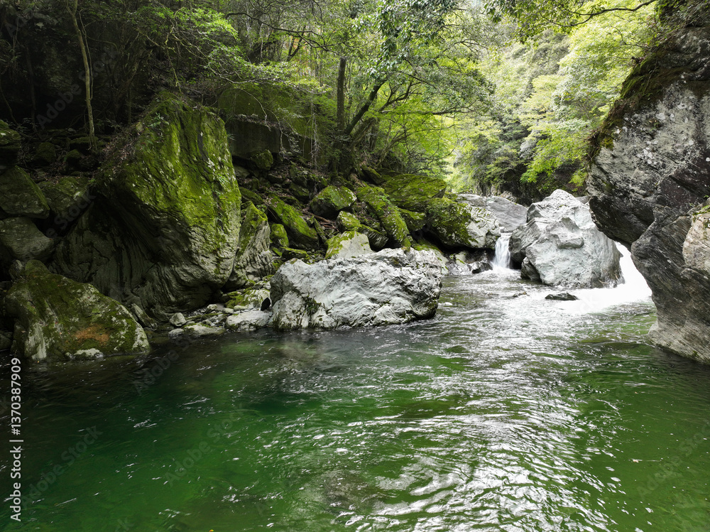愛媛県西条市 三碧峡の風景