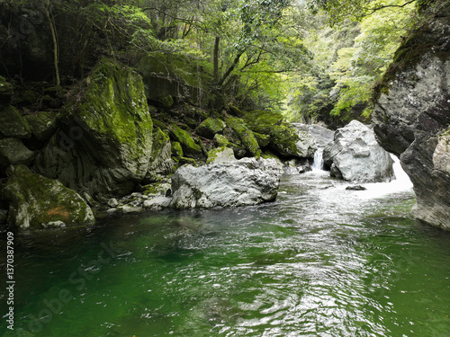 Obraz na płótnie 愛媛県西条市 三碧峡の風景 w salonie