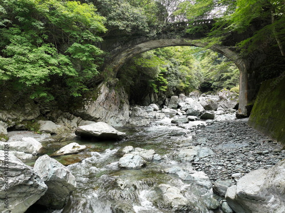 愛媛県西条市 三碧峡の風景