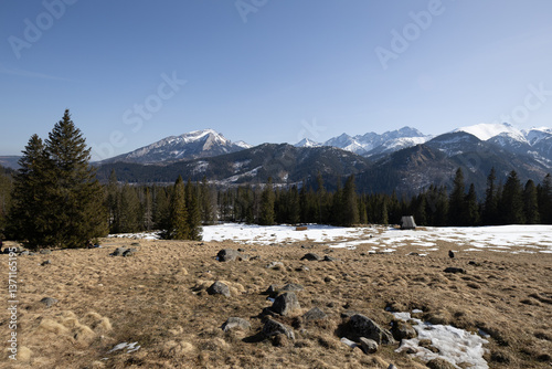 Fototapeta Naklejka Na Ścianę i Meble -  Tatra National Park and beautiful spring views.