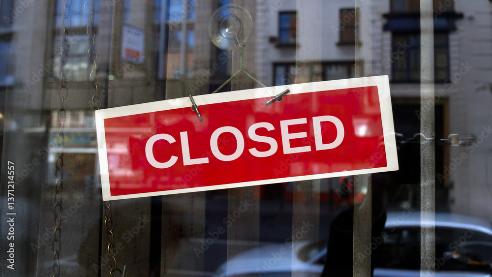 Obraz premium closed sign in English