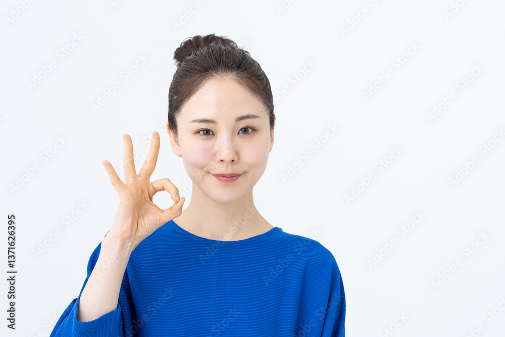 若い女性のビュイーティ 若い女性のビュイーティ