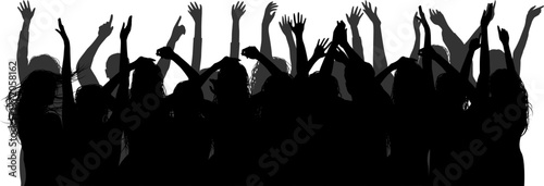 Une silhouette d'une foule acclamant, les mains levées, lors d'un concert